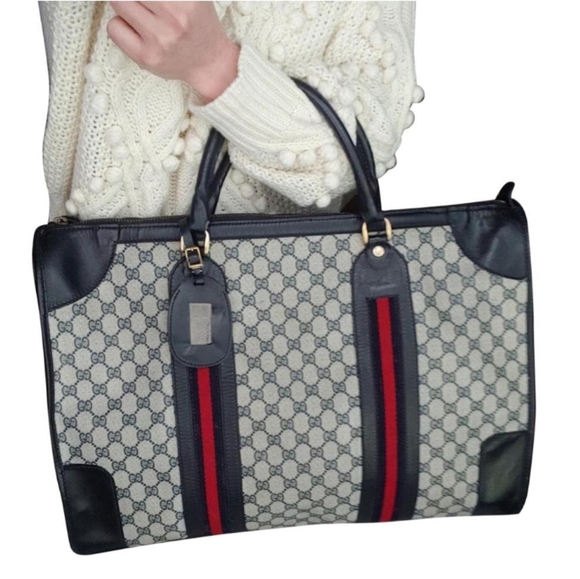 Gucci Handbags - Authentic Vintage Gucci Duffle Carry on